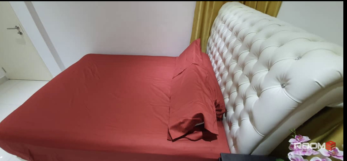 Middle Room at Pinnacle Kelana Jaya, Petaling Jaya