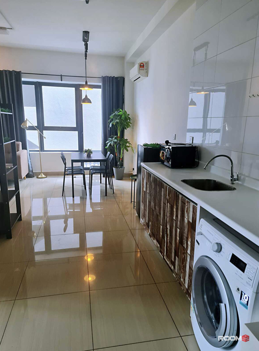 Middle Room at Unio Residence, Kepong