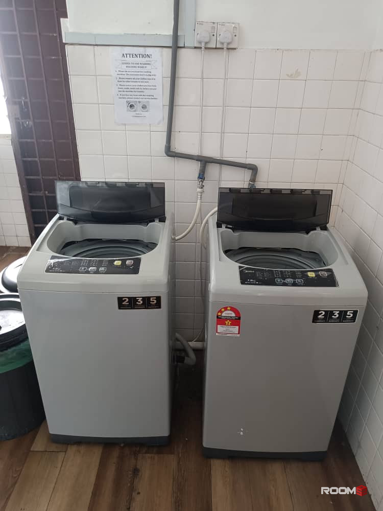 *Single Room @ SS 4, Kelana Jaya near LRT Kelana Jaya Station