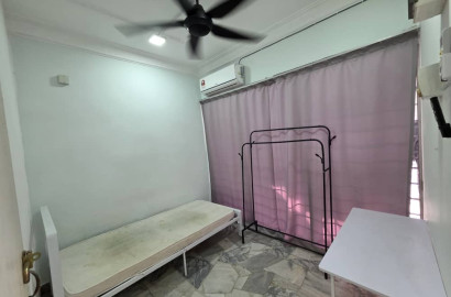 ‼️Middle Room Available @ Puchong Area Near to IOI PUCHONG ‼️