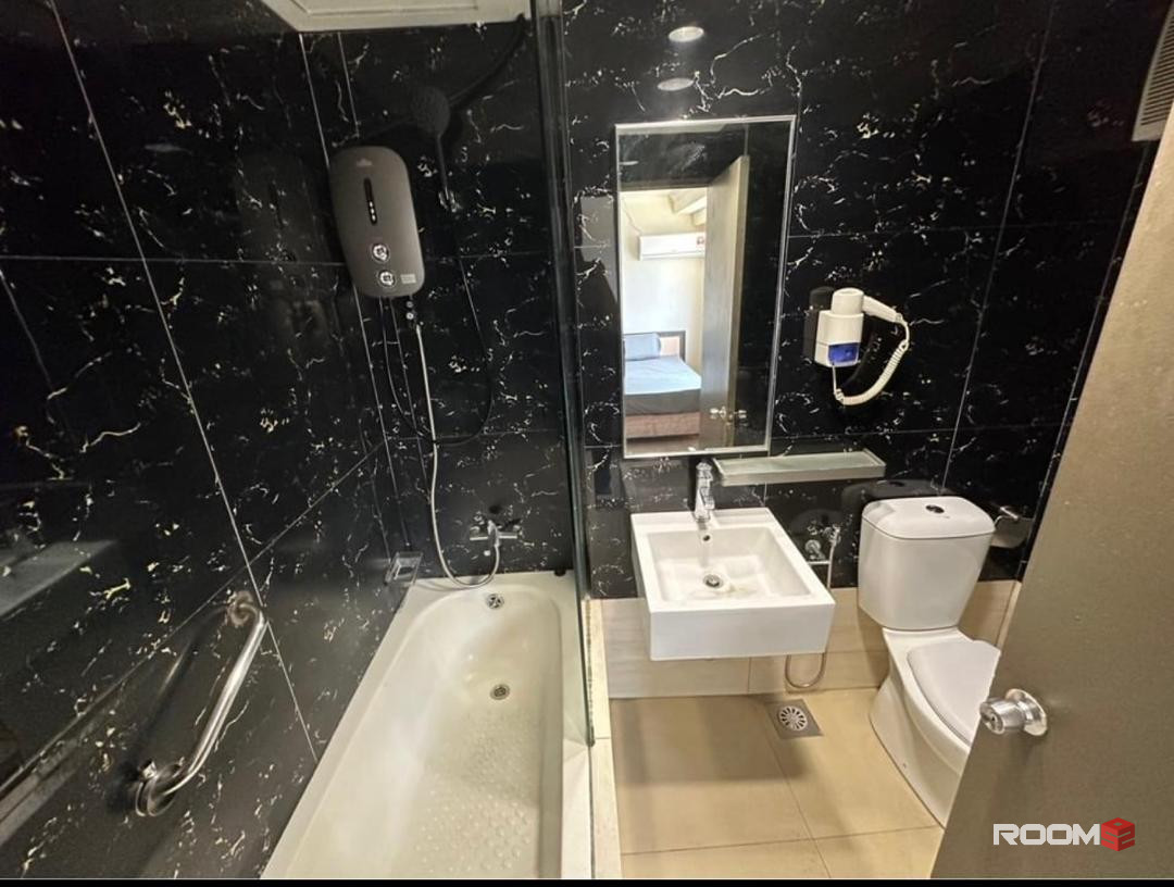 Corona Inn @ Jln Alor