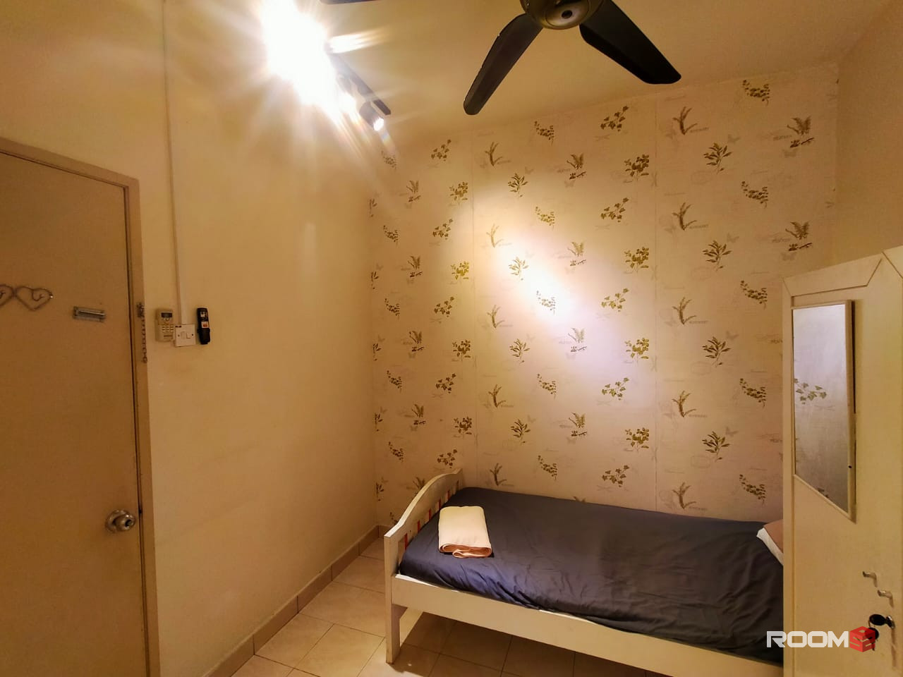Single Room (Female Unit) @ Bandar Sunway- Near Sunway Geo ,Taylor, Sunway Medical Centre  & PJS 7, Mutiara Perdana
