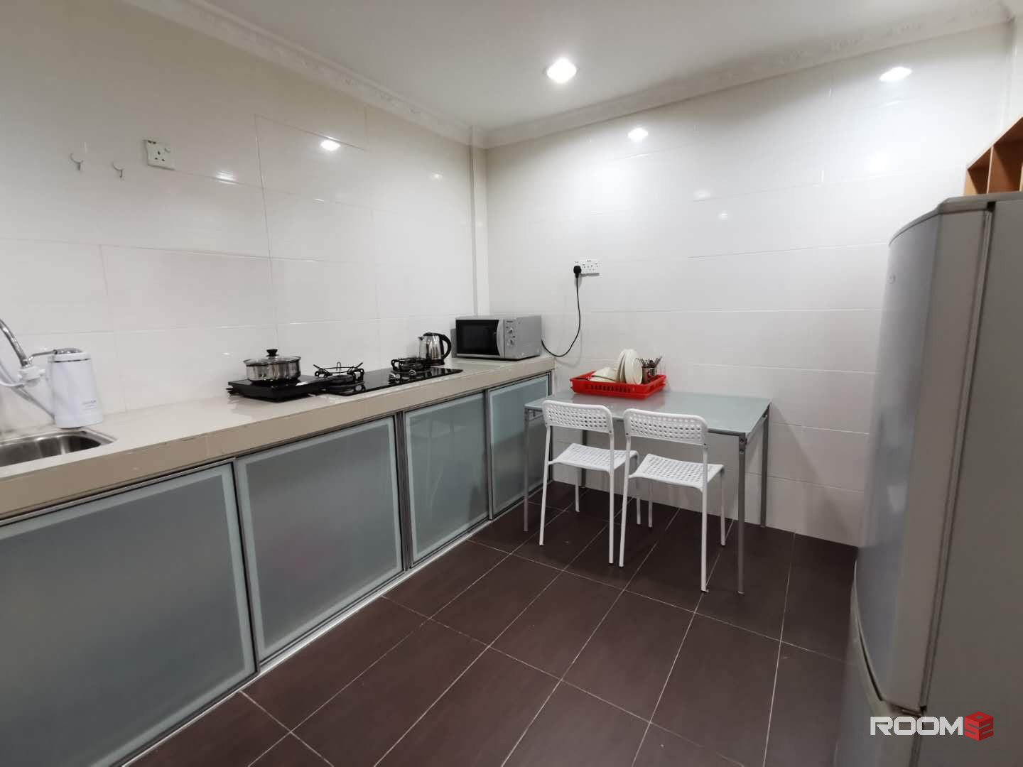 Exclusive Fully Furnished Master Room @ Sunway Court Pjs 7 [Prefer Female] with private bathroom