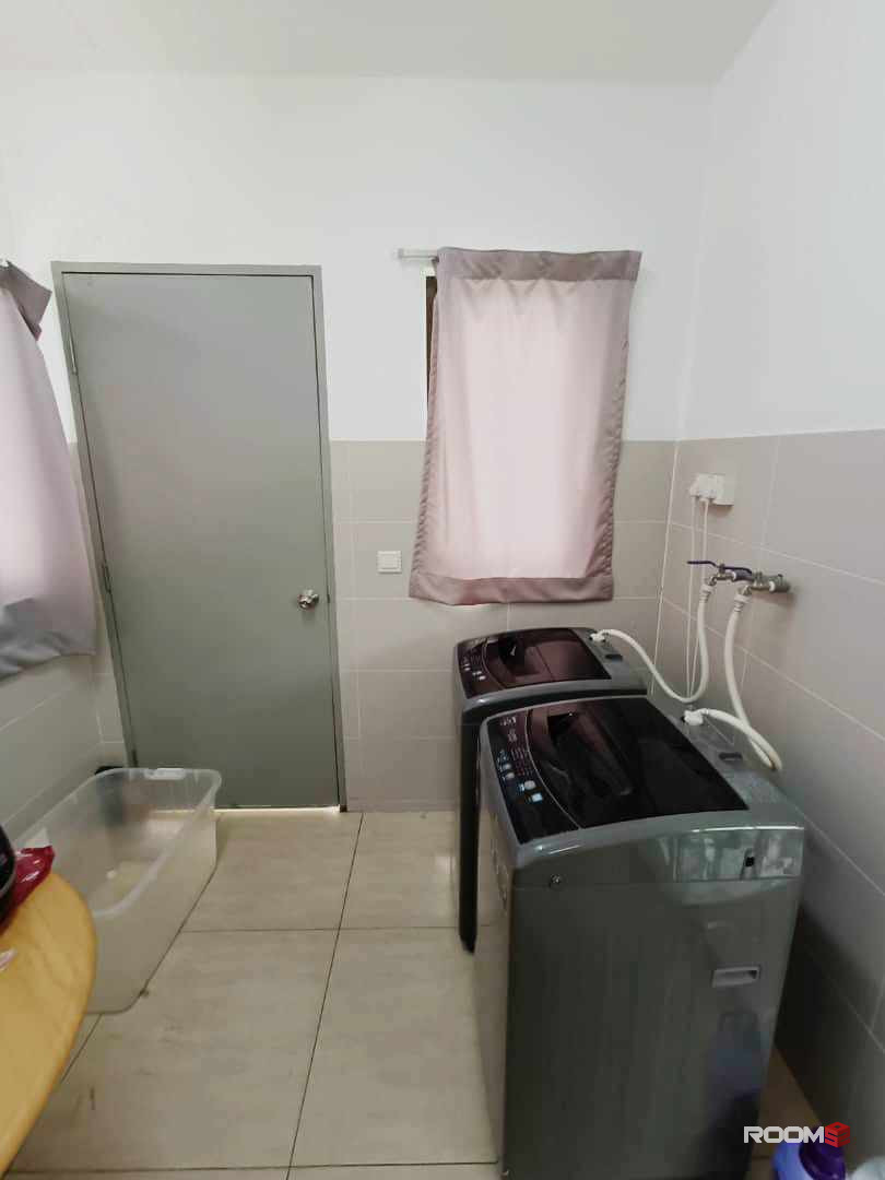 🚩🚩FEMALE UNIT 👩👩 SINGLE ROOM WITH AIRCOND🤩 NEAR TO SETIA CITY , SETIA ECO ,SETIA TAIPAN ,