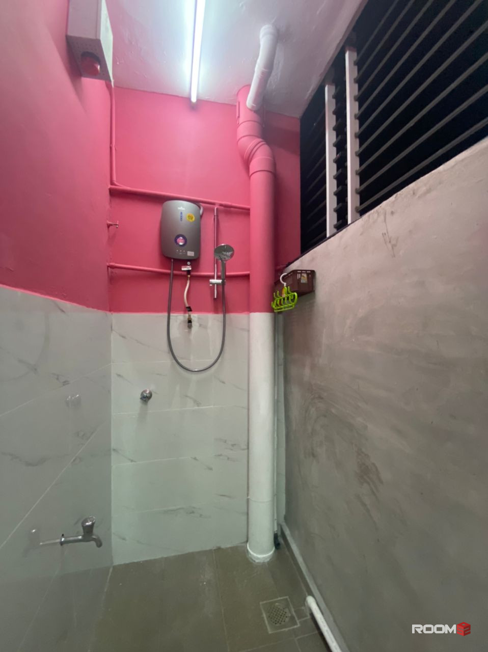 Private Single room in Setia Alam, Selangor