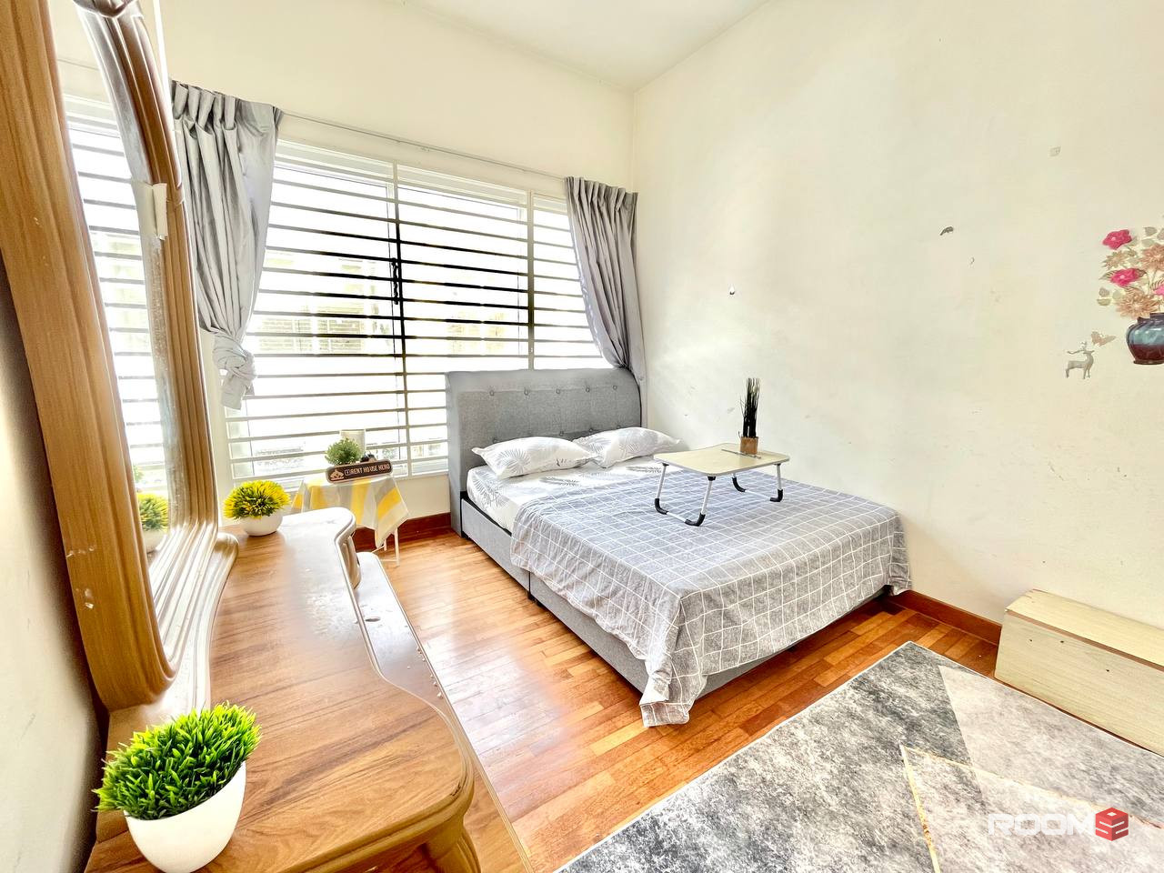 Middle Room at Bandar Mahkota Cheras, Cheras South 😍 ~ Bilik Sewa Cheras [BTHO 📌] Sunstone Villa, Mahkota Cheras, UTAR