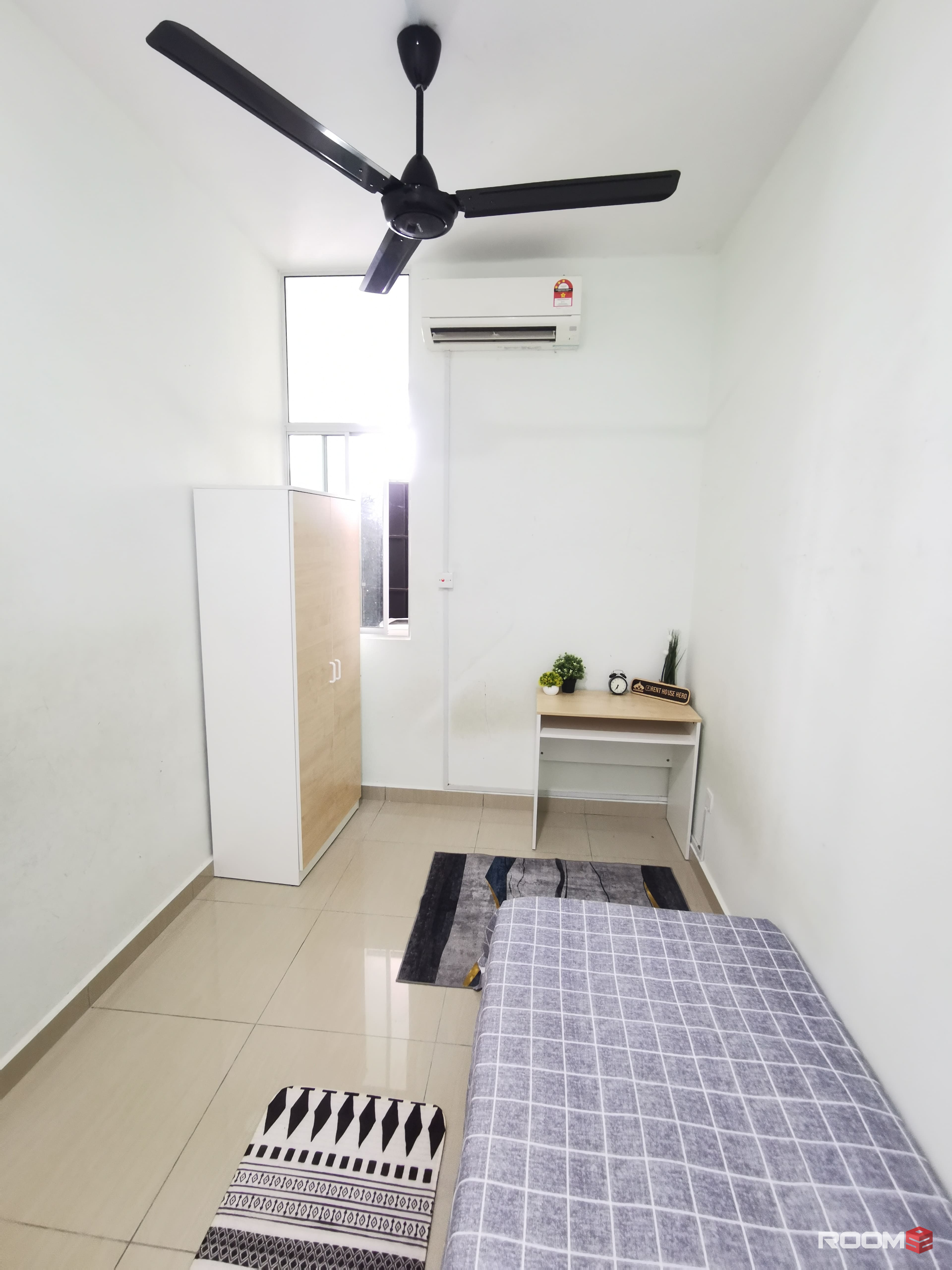 Medium Room at Bangi Avenue, Bangi, Bilik Sewa Bangi [𝐅𝐑𝐄𝐄 𝐖𝐢𝐟𝐢 🔥] Bangi Avenue, BSP, Agensi Nuklear, UKM, CS,