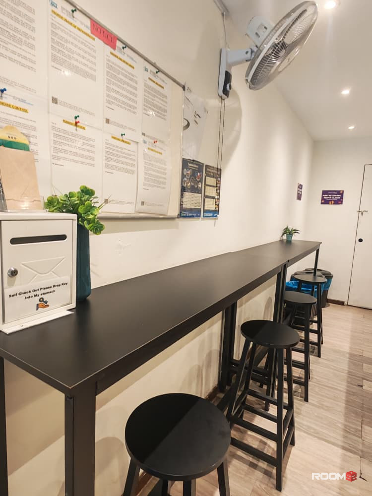 10 MINS WALK TO LRT KELANE JAYA (HOLMES@SS4)