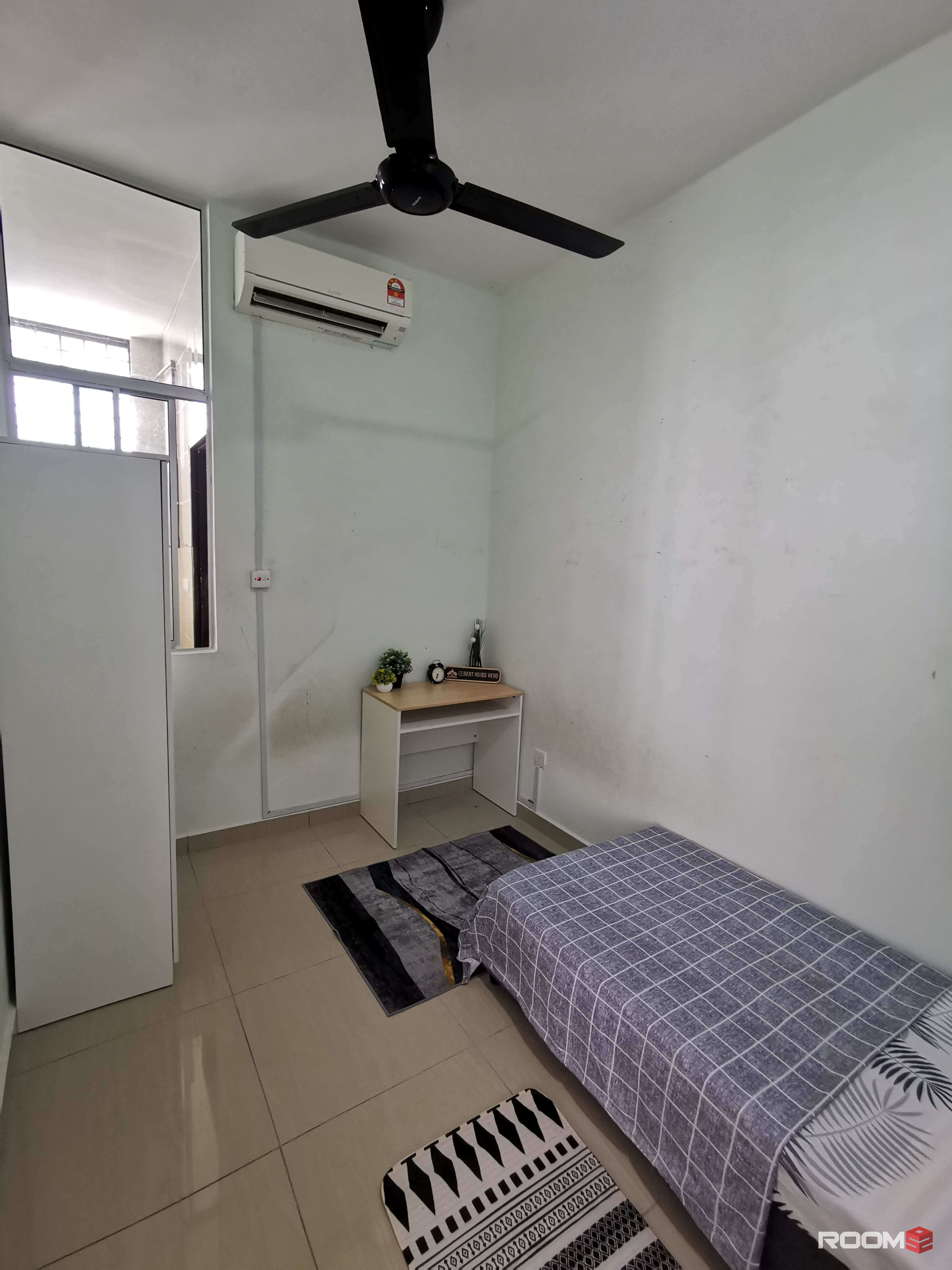 Medium Room at Bangi Avenue, Bangi, Bilik Sewa Bangi [𝐅𝐑𝐄𝐄 𝐖𝐢𝐟𝐢 🔥] Bangi Avenue, BSP, Agensi Nuklear, UKM, CS,