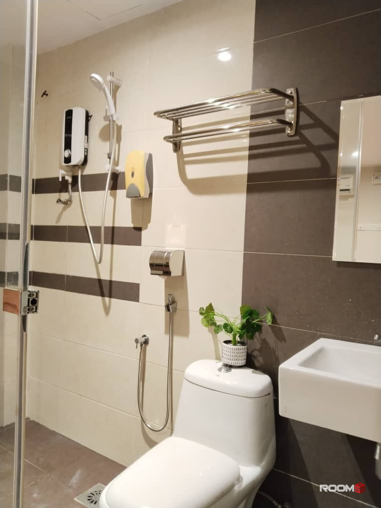 0 Depo ❗ New room attached with private toilet at Jalan Batu Tiga Lama near to I-City and UiTM Shah Alam