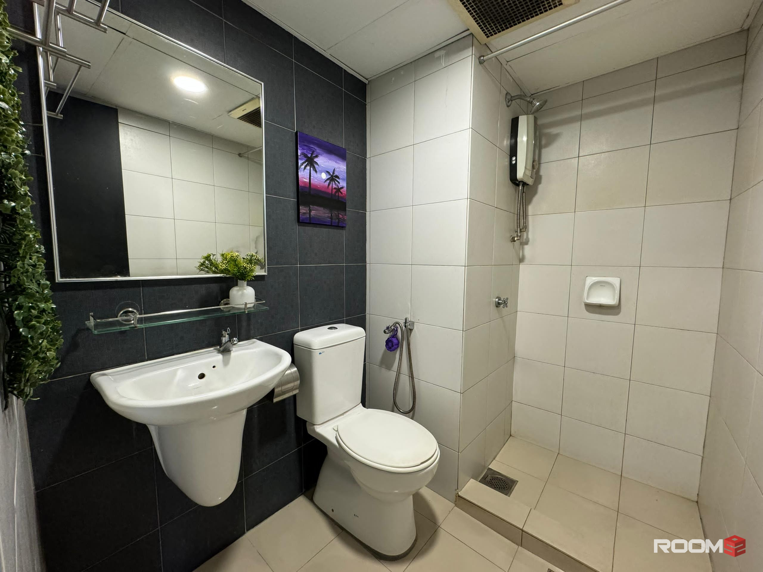 0% deposit , private room, nice bathroom , nearby CIQ