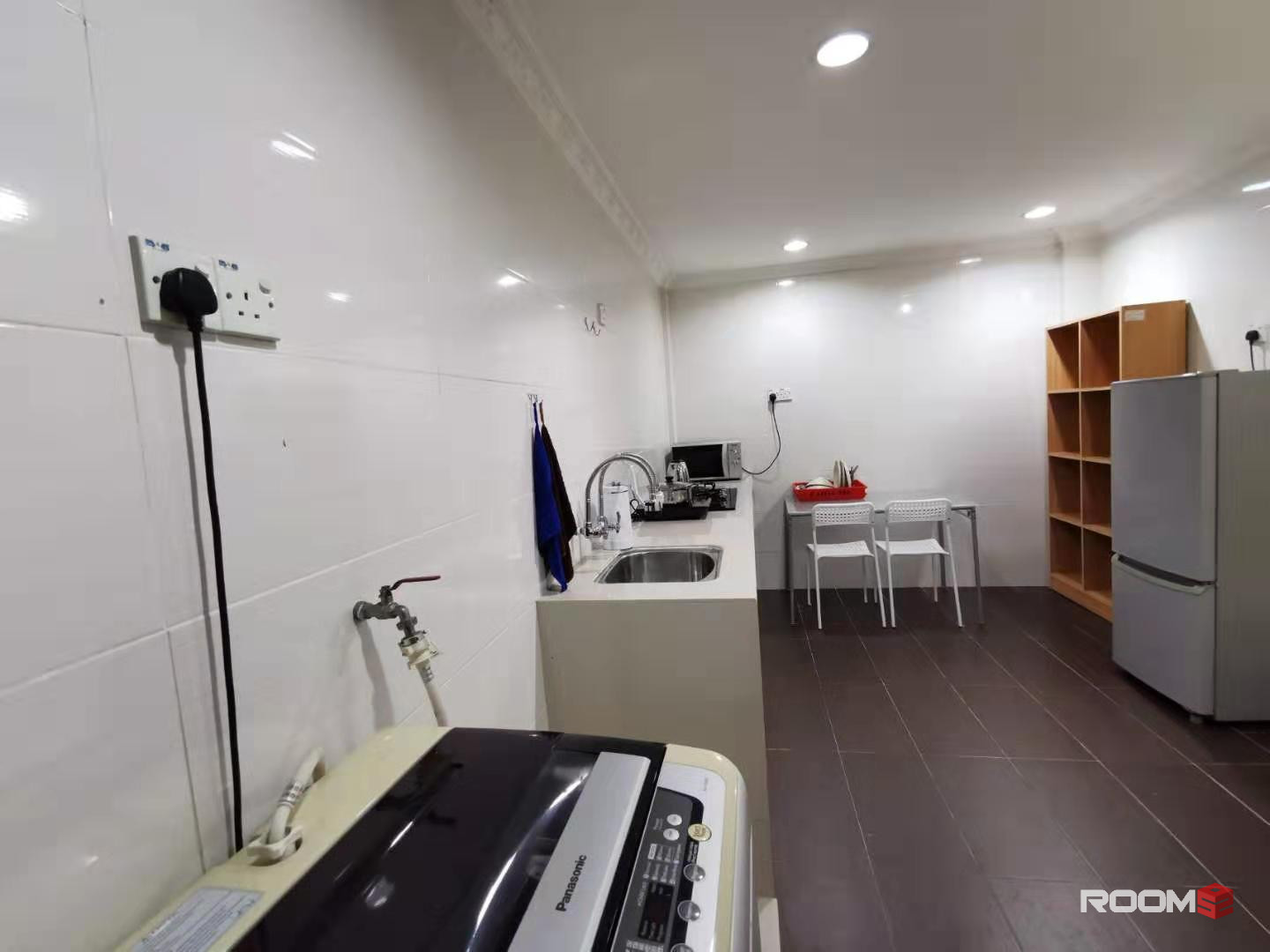 Exclusive Fully Furnished Medium Room @ Sunway Court Pjs 7 [Prefer Female]