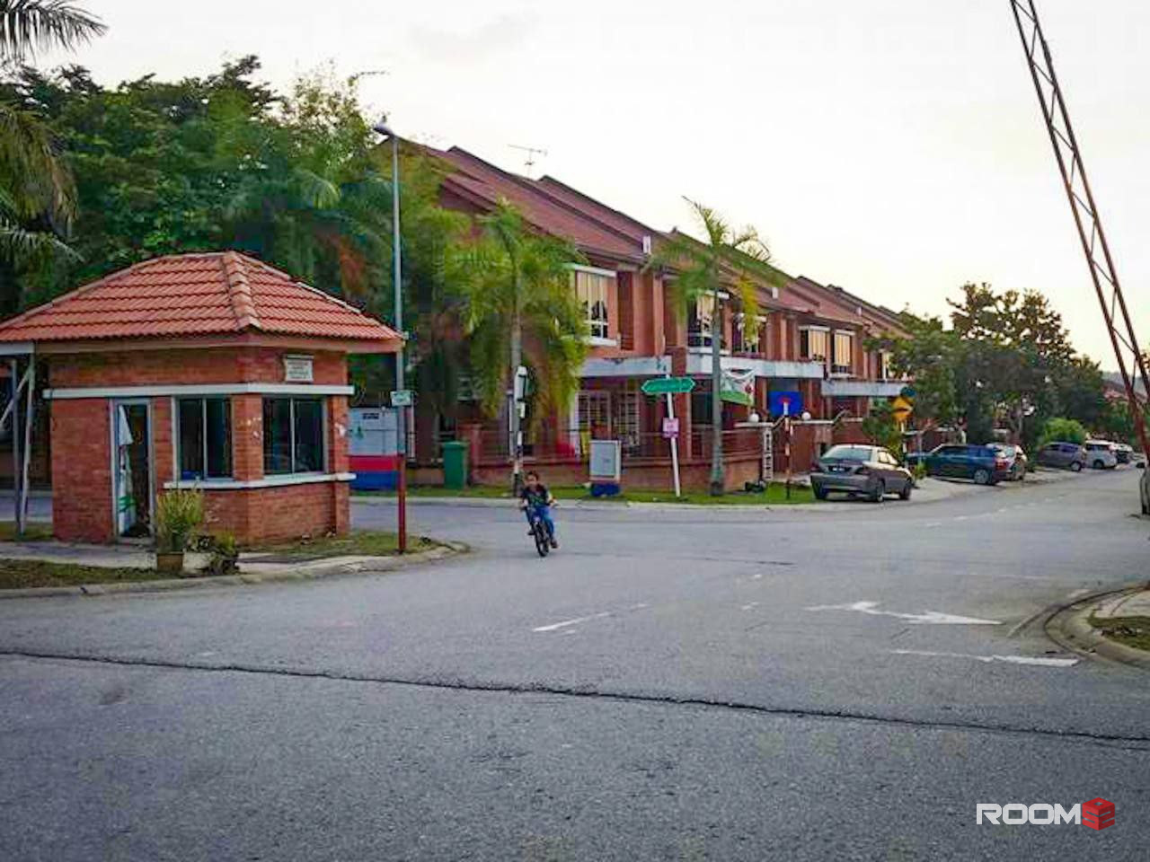 Sharing Room, Alam Budiman, Shah Alam
