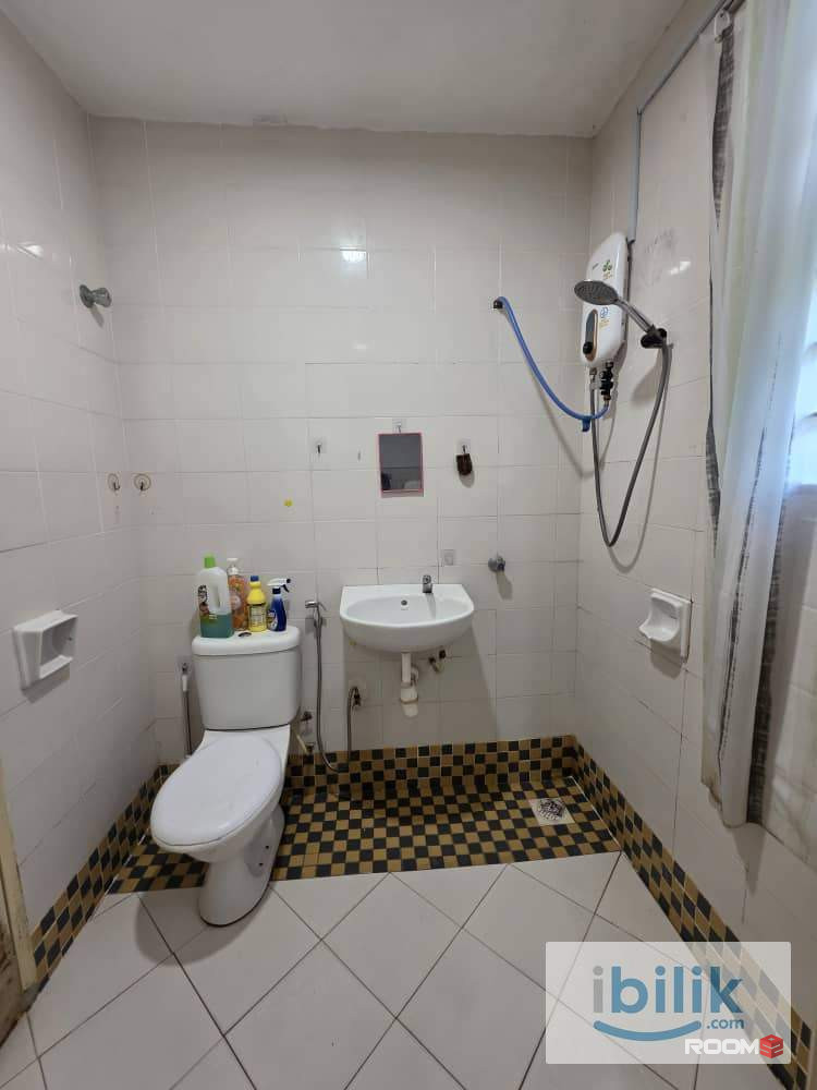 📍kota kemuning room✨low deposit and zero deposit ❤️有房出租👍immediately move in now