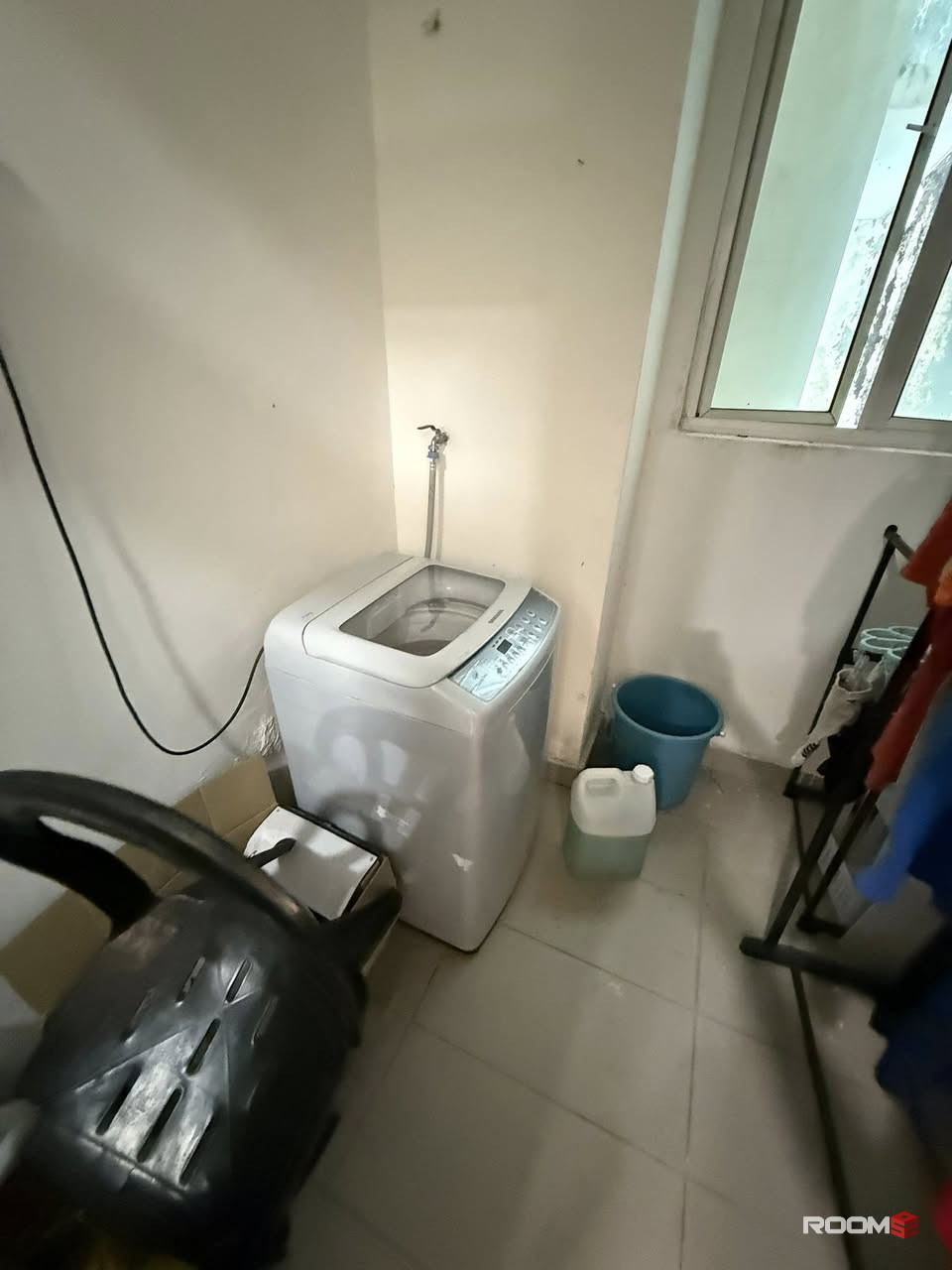 Tropez residence / Danga bay / RM1200 / attach own toilet / room only / 6 minit to CIQ