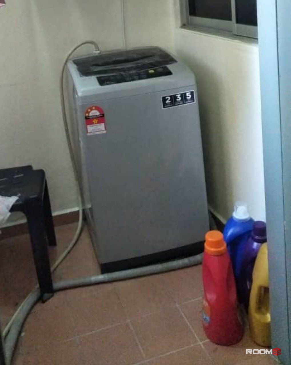 Middle Room, Mentari Court, Blok G, Bandar Sunway