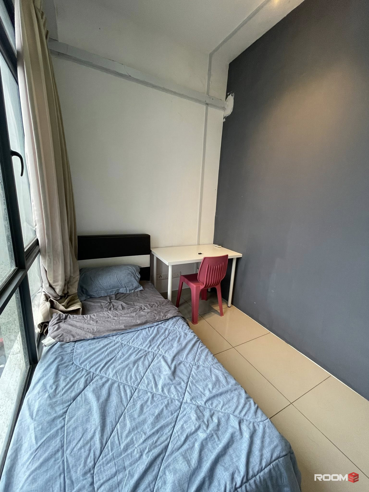 Cozy & Affordable FEMALE UNIT Single Room to Rent @ GLENMARIE