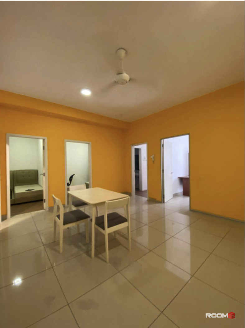 ‼️Bathroom attached Master Room 🆓💧🧹@Utropolis nearUOW, KDU, Glenmarie