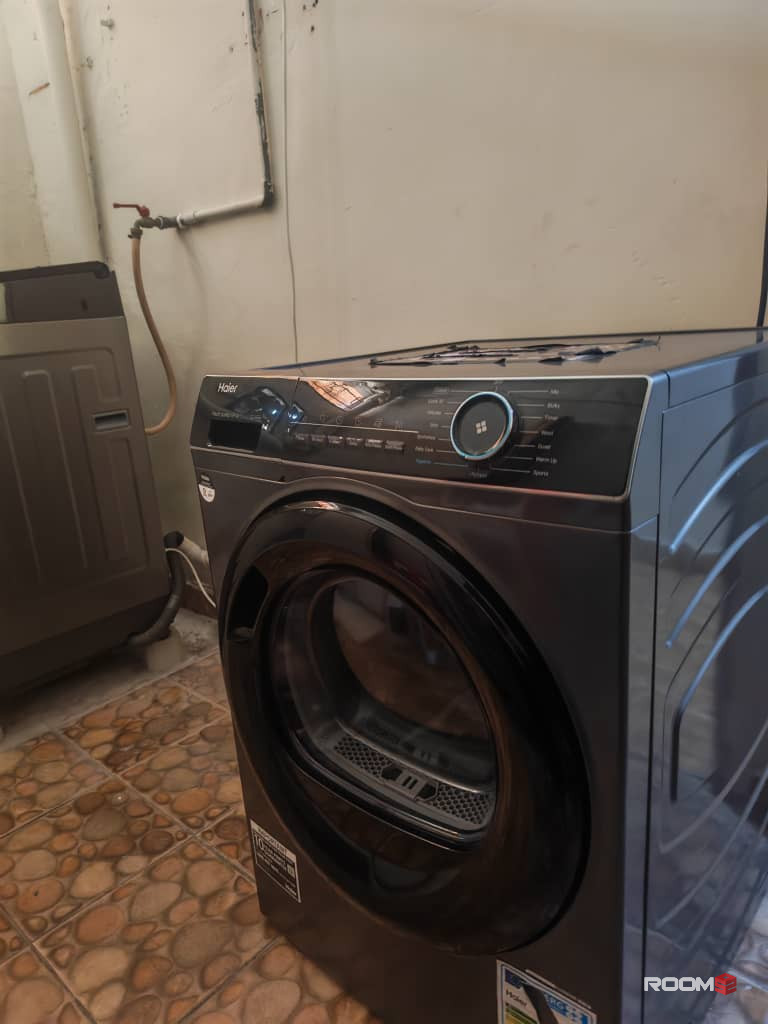 KL SENTRAL AREA | SINGLE ROOM WITH PRIVATE BATHROOM