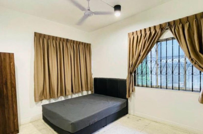 0% deposit , medium room at CIQ