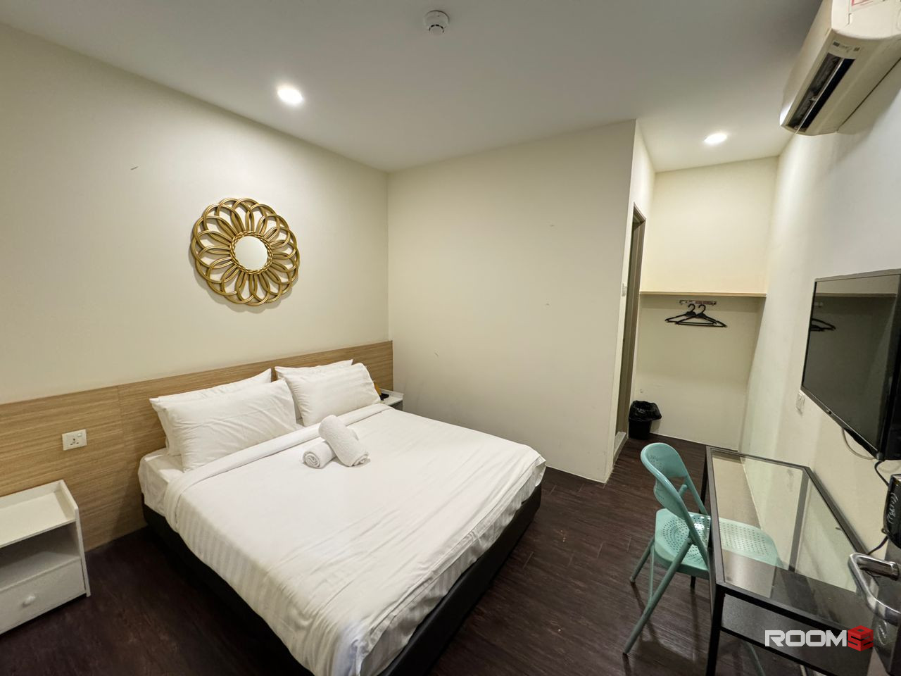 Newly Launched Co-Living Hotel Unit nearby DPULZE Mall Cyberjaya ⭐ Nearby Tamarind Square, Limkokwing University