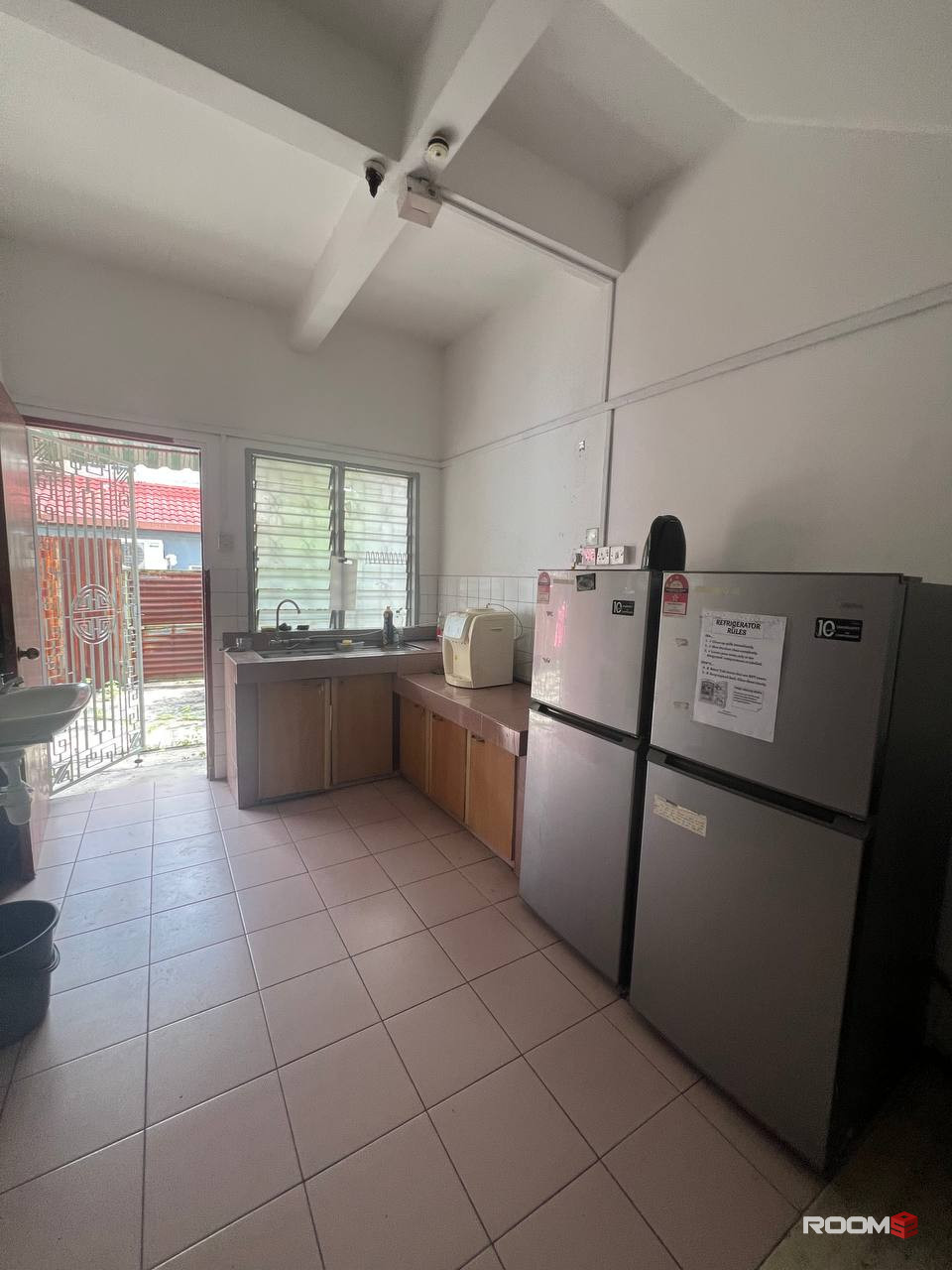 4Mins 🚶‍♂️to Taman Bahagia LRT Station🚉Single Room in SS2, Petaling Jaya