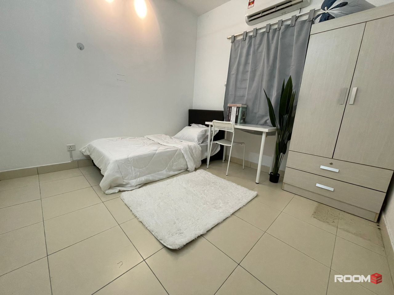 [Female Unit] Single room for rent at Seri Kasturi Apartment @ Setia Alam