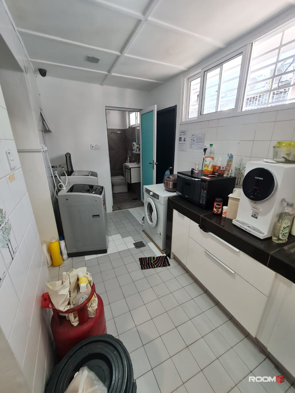 📣SS2  MIDDLE ROOM WITH 🌺🌺🌺CARZY LOW DEPOSIT AT PETALING JAYA