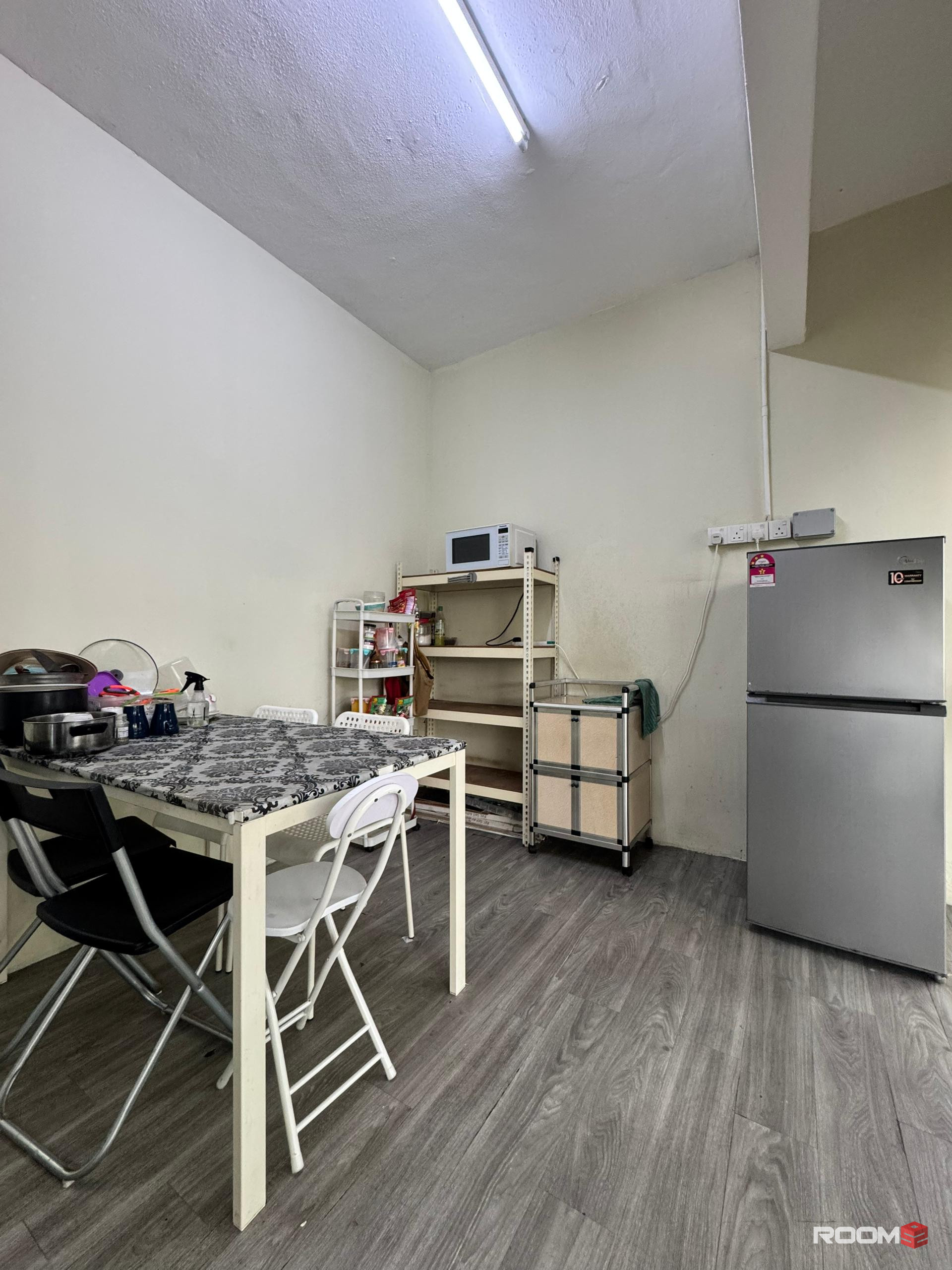 ‼️ ZERO DEPOSIT ‼️ 🏡 Private Middle Room @ SS15 🏡