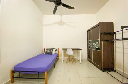 Middle Room, Blok E, Pudina Apartment, Putrajaya