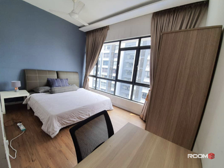 [Female unit🙋‍♀️] Master Room for Rent @Utropolis SUITES 1 Shah Alam beside UOW, 🆓💧📶🧹