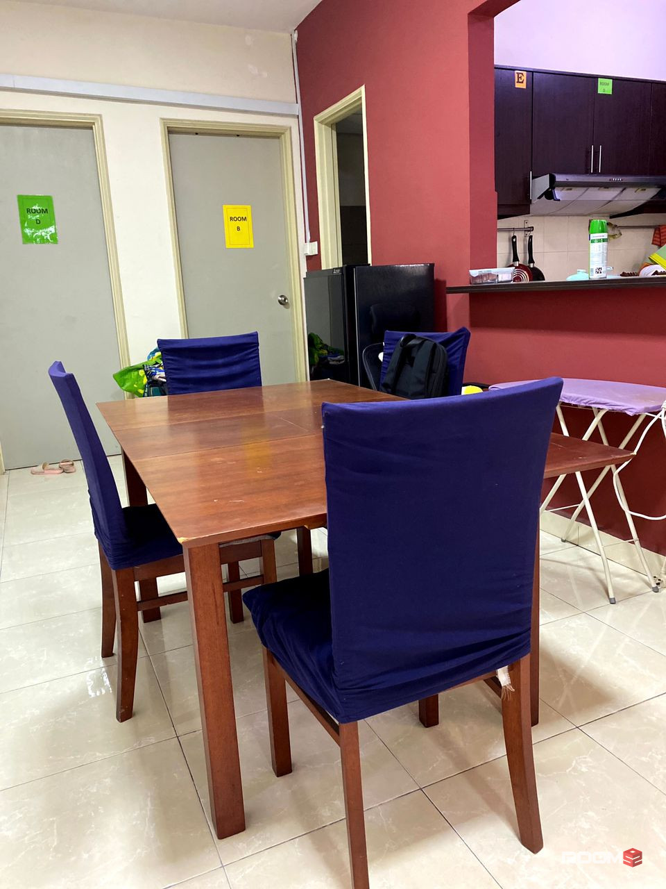 CASA INDAH 1 FEMALE MASTER ROOM FEMALE FULLY FURNISHED FOR RENT