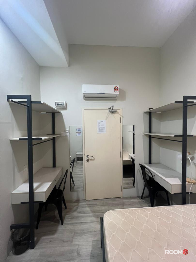 4Mins 🚶to Main Place Mall✨Easy Move in🔑 Non- Sharing Room in USJ 21 Subang Jaya