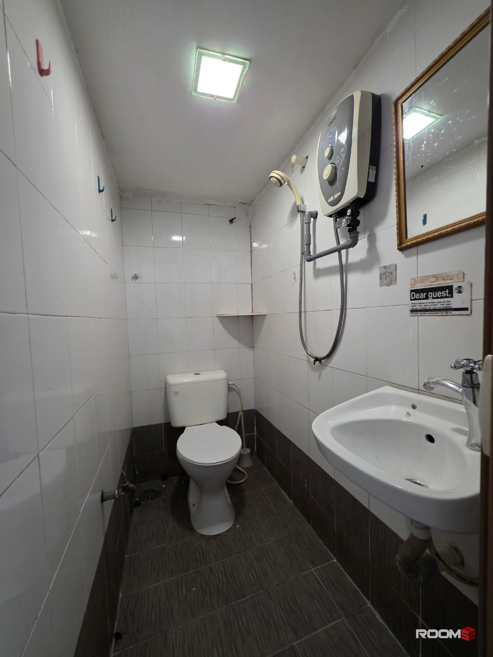 MASTRER ROOM @ KOTA DAMANSARA