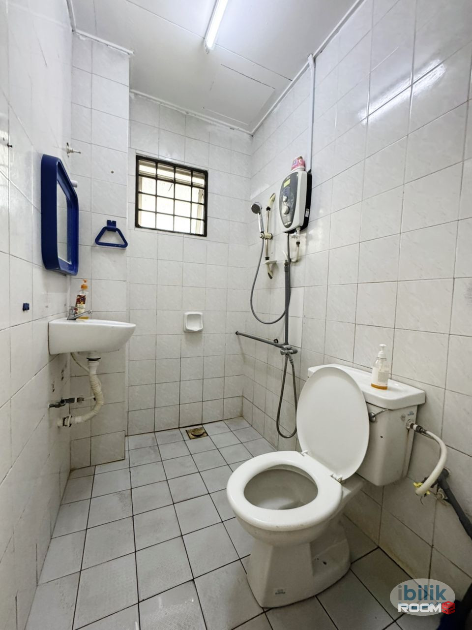 😍 Ready Move In~ Medium Room For Rent at TTDI- Kuala Lumpur