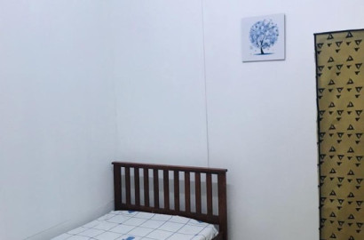 1 Month Deposit ⚠️⚠️ MIDDLE Room for rent 🚇🚇 WalkingLRT SS18