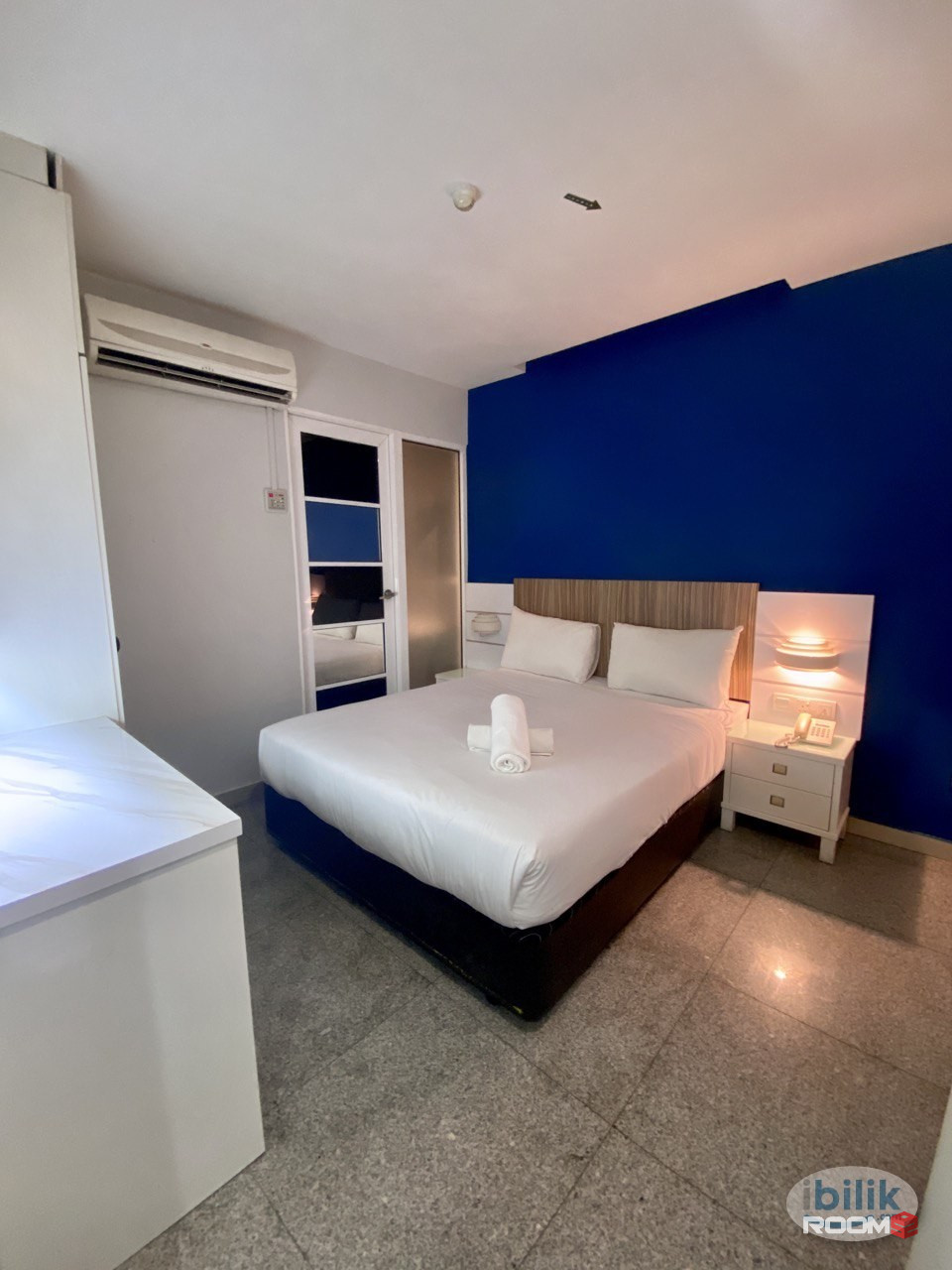 Walk to Subang LRT 🚶 Furnished room for rent @ SS15