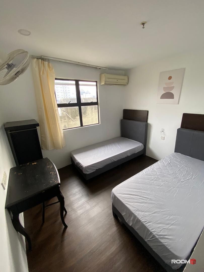🚀 Move-In Ready Co-Living Room in Puchong Jaya | Zero Deposit + Free Cleaning & Wifi 🎁