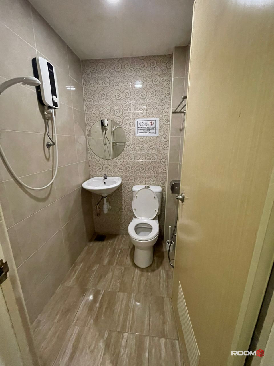 ✨COZY ROOM FOR RENT IN BUKIT BINTANG🔥 7 MIN WALK TO BERJAYA TIMES SQUARE & LALAPORT🚶0 DEPOSIT, IMMEDIATELY MOVE IN✅