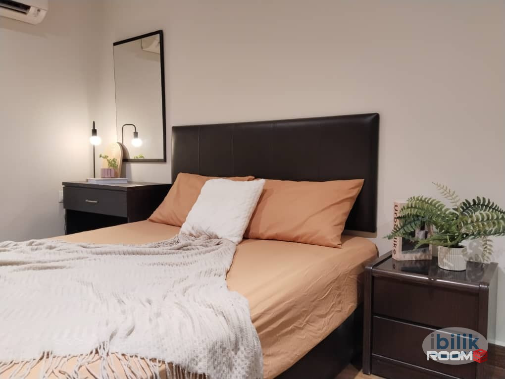Study at UiTM Shah Alam❓ Room for Rent attach Private Toilet near Klang, Batu 3