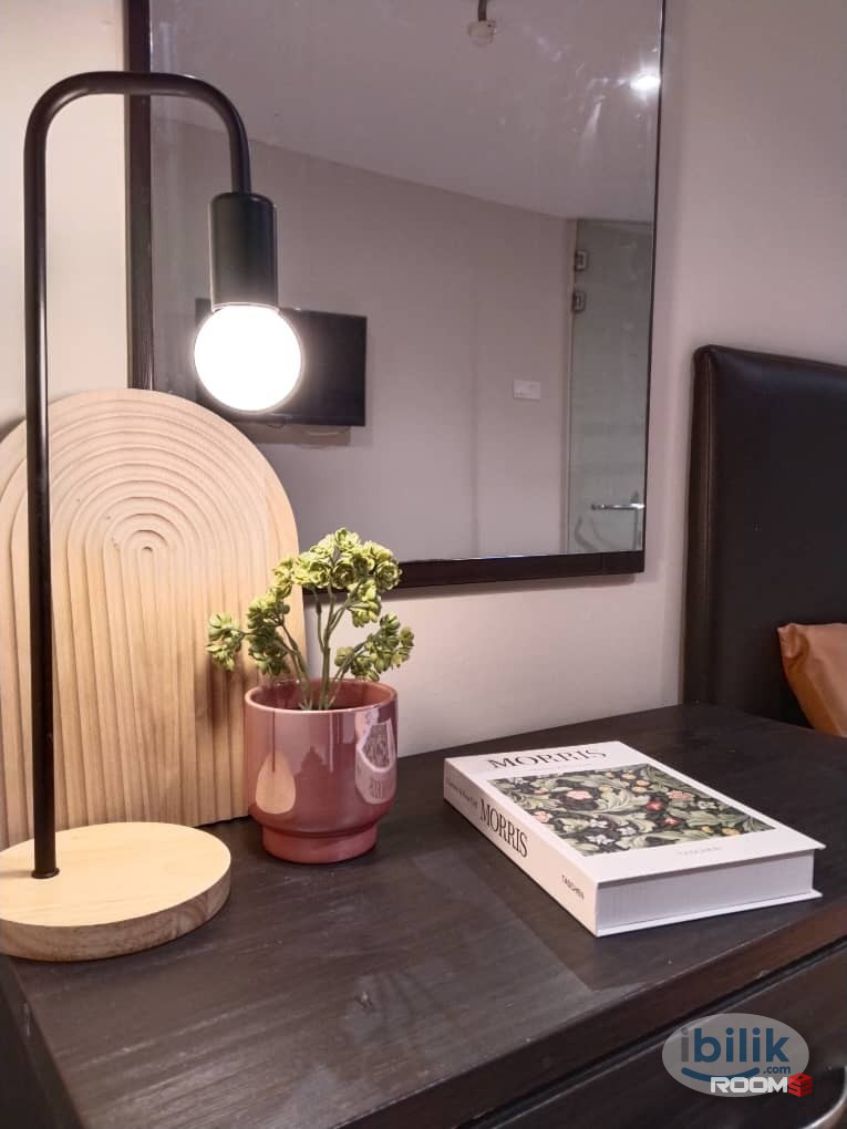 Study at UiTM Shah Alam❓ Room for Rent attach Private Toilet near Klang, Batu 3
