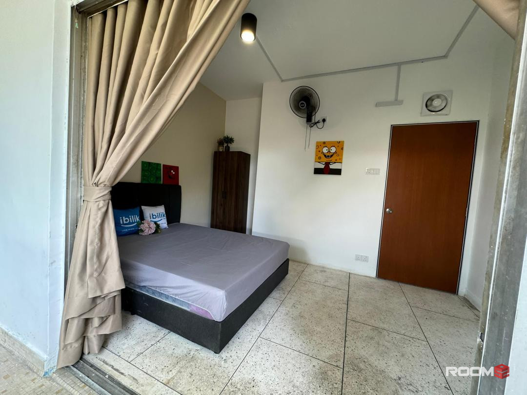 📍6 min to CIQ..6 min walk to KSL🚶‍♀️-Cozy, Fully furnished, zero deposit room available for rent🤗🔥