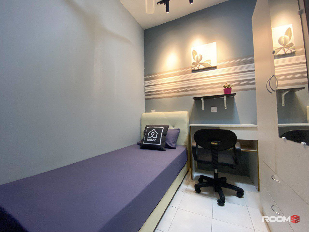 Middle Room, Vista Pinggiran, Seri Kembangan