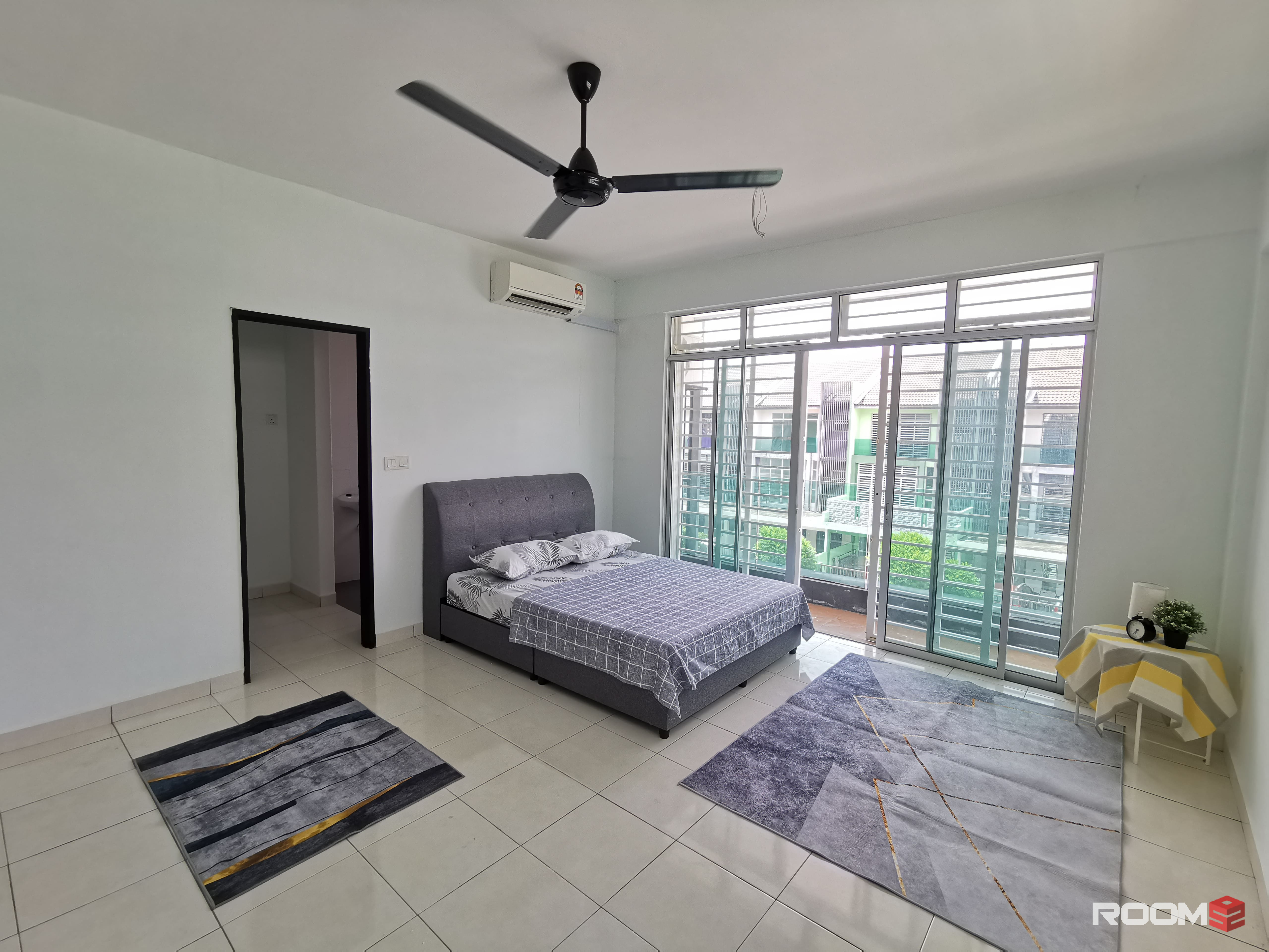 Master Room at Bangi Avenue, Bangi 🔥 👉 Bilik Sewa Bangi [𝐅𝐞𝐦𝐚𝐥𝐞 🌼💥 ] Bangi Avenue/ Lama, Agensi Nuklear, CS