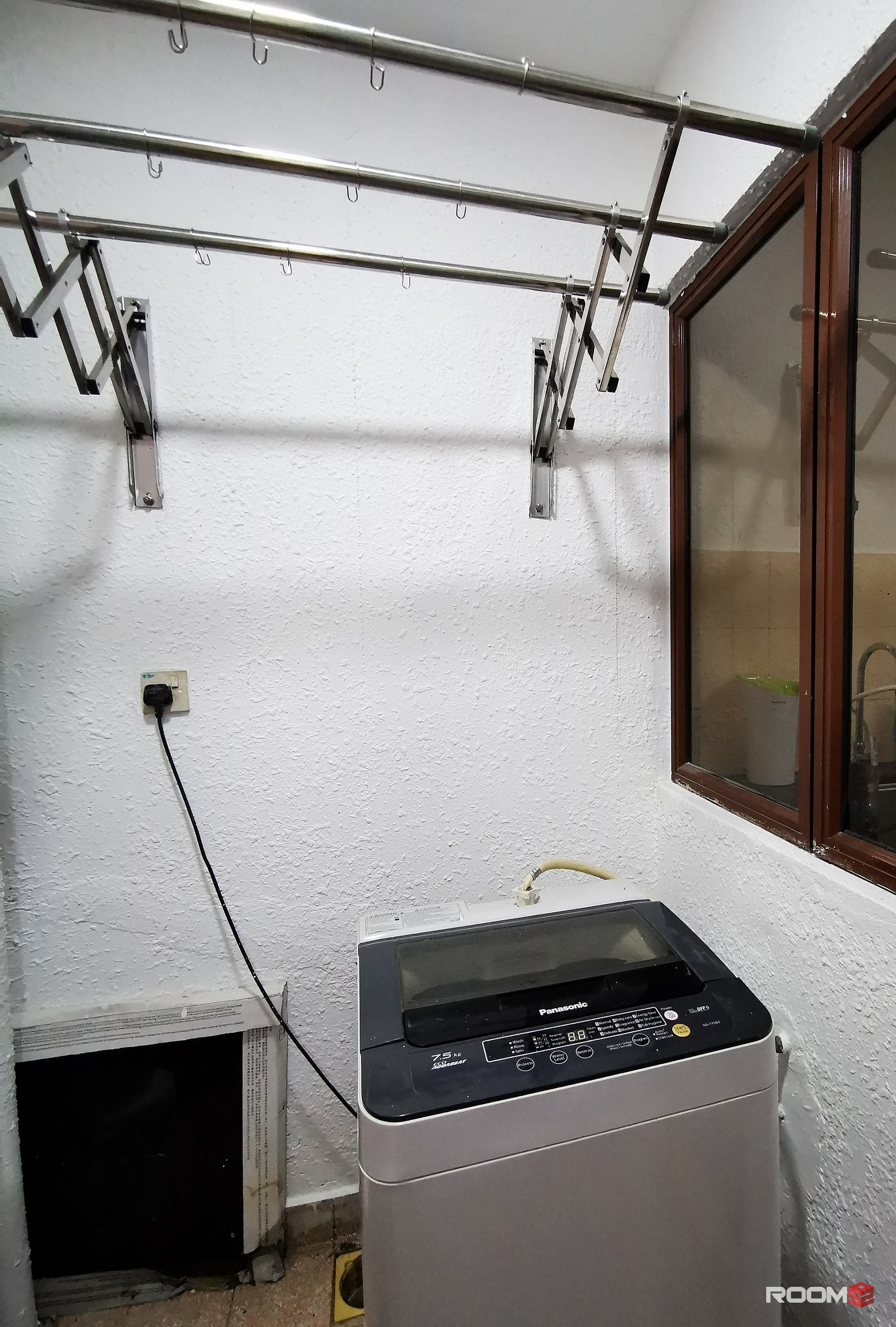 Exclusive Fully Furnished Medium Large Room @ Palm Spring, Kota Damansara