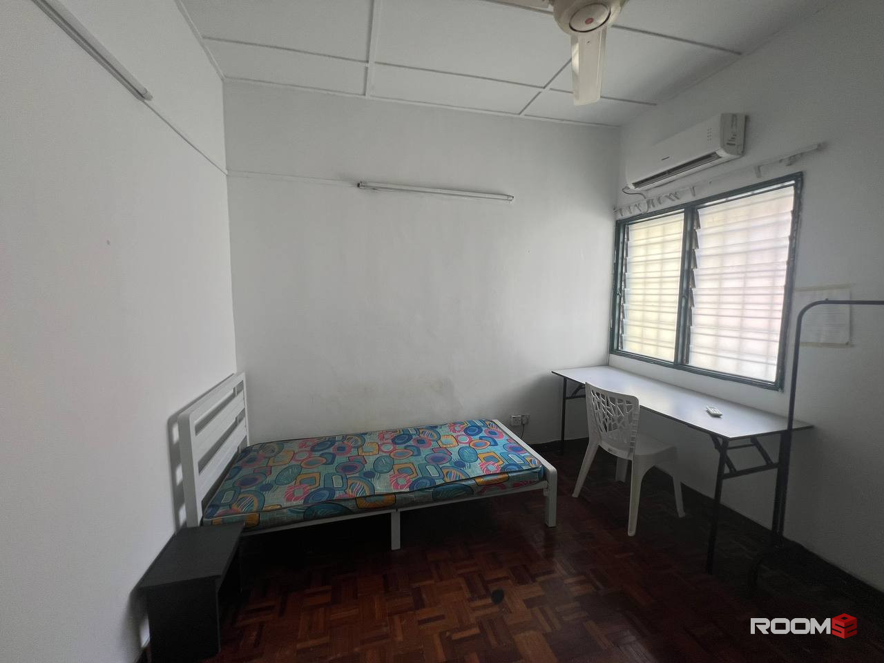 ‼️ MIDDLE Room Available At Puchong Area 📍