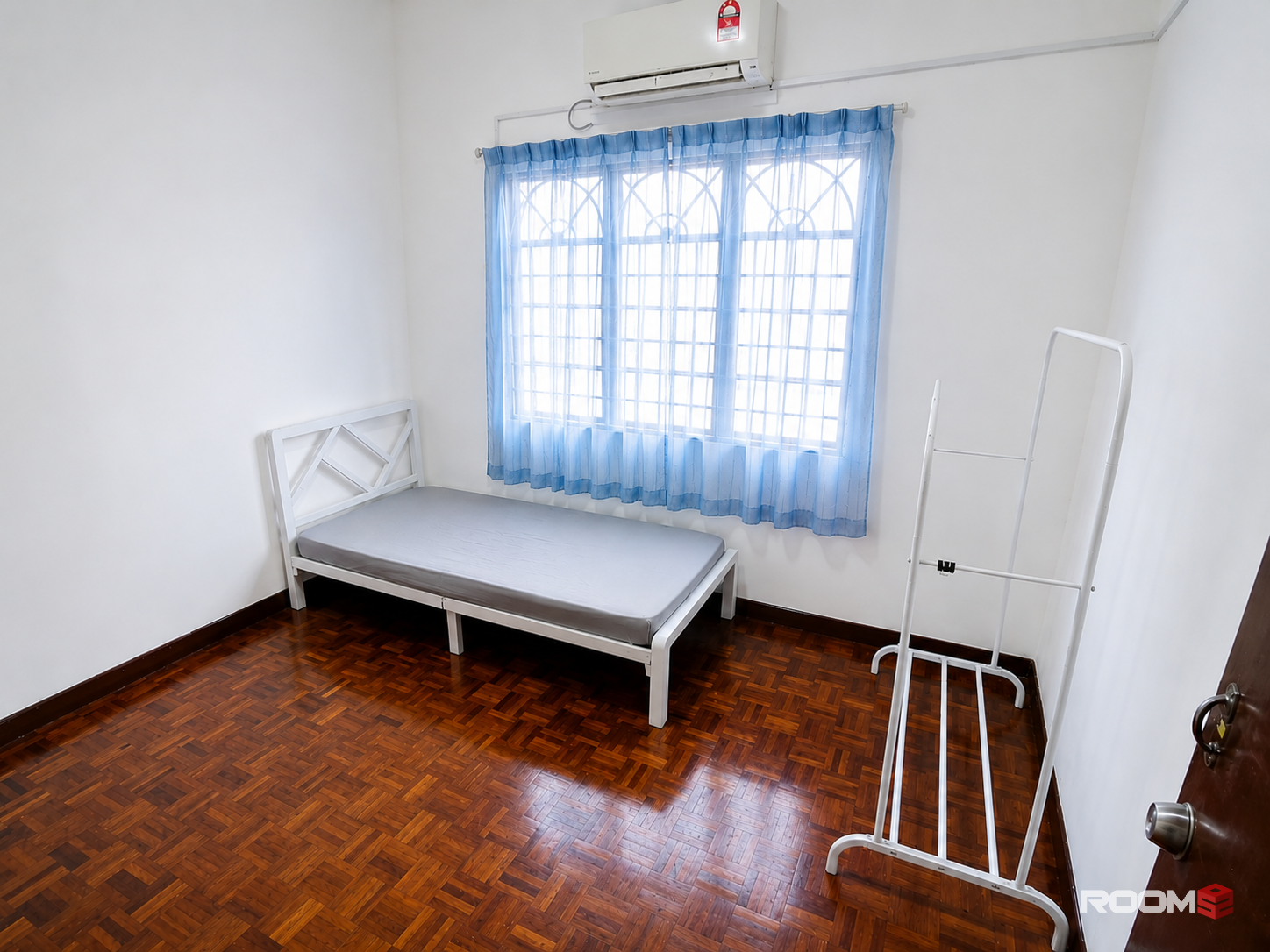 🔥 USJ6 Medium Room 🏠 | Near Da Men Mall 🛍️ | 🚗 Easy Access to SS15, Sunway & PJ