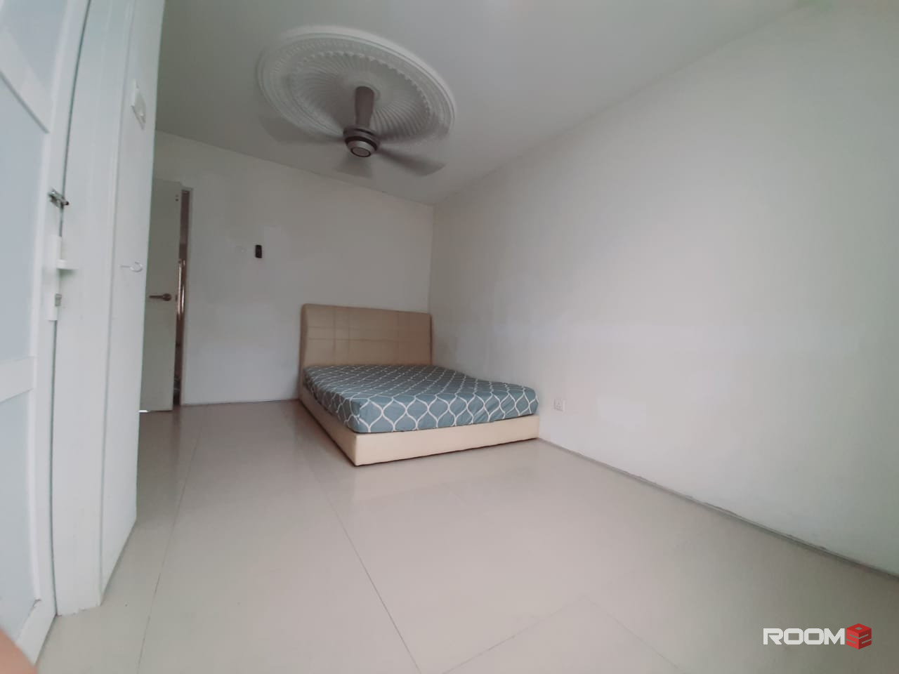 Bilik Sewa Balakong(free wifi) (Silk Residence) (Sungai Long) (AEON Cheras Selatan)(KTM)(The Mines) Taman Mesra Utama