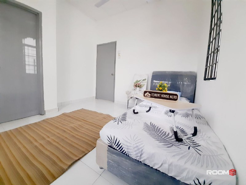 Single Room at Taman Bukit Serdang, Seri Kembangan, Bilik Sewa Serdang [🔥 👉𝐍𝐞𝐚𝐫 𝐔𝐏𝐌, LRT] Bkt Serdang, Equine
