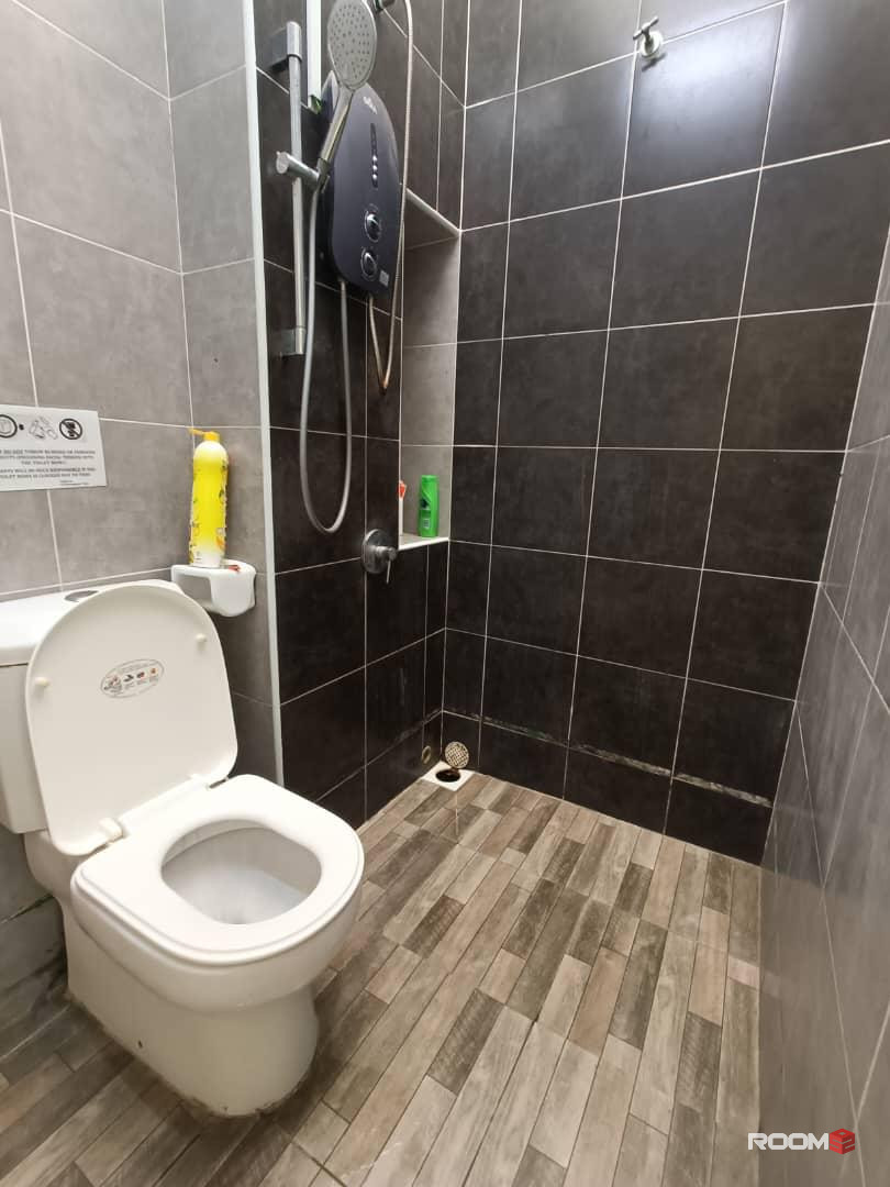 Setia Alam ROOM FOR RENT